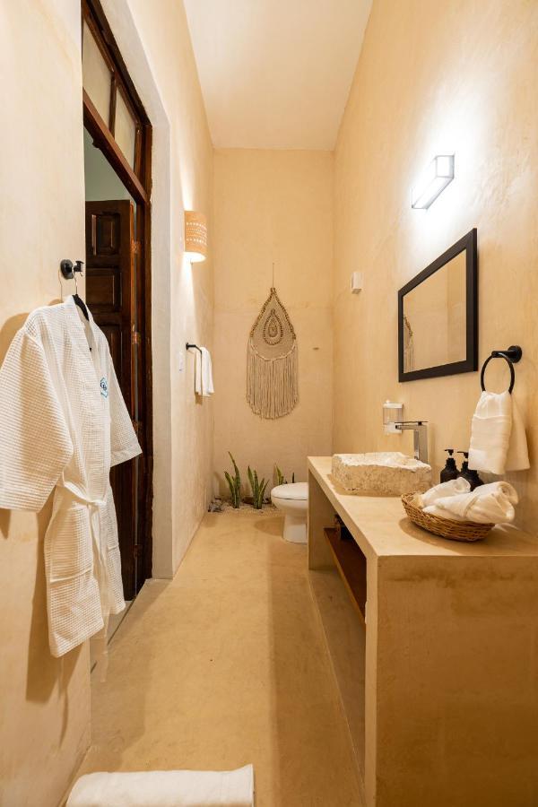 Casa Dos Lirios Hotel Boutique Мерида Экстерьер фото
