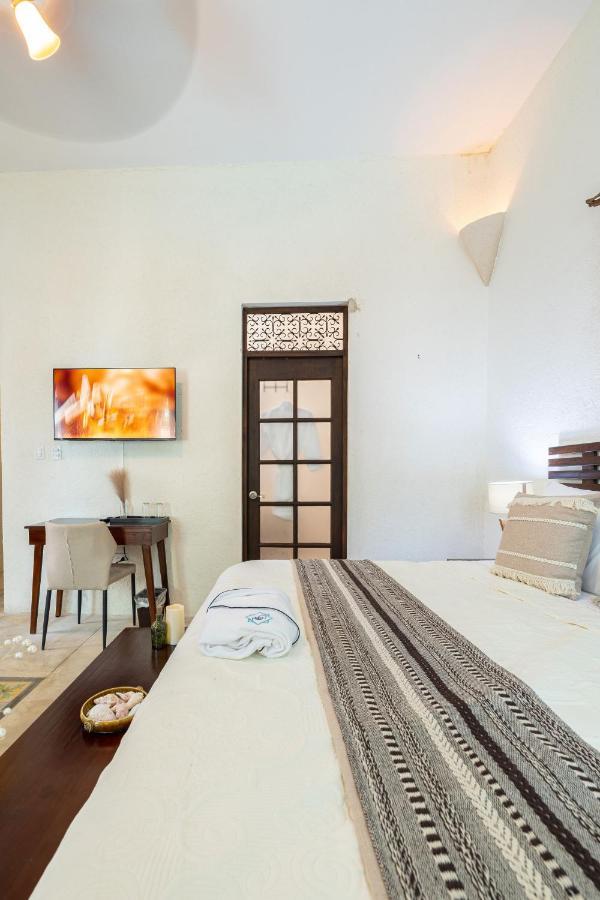 Casa Dos Lirios Hotel Boutique Мерида Экстерьер фото