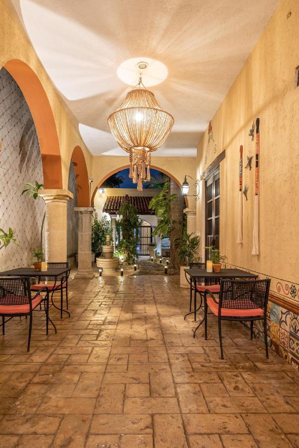 Casa Dos Lirios Hotel Boutique Мерида Экстерьер фото